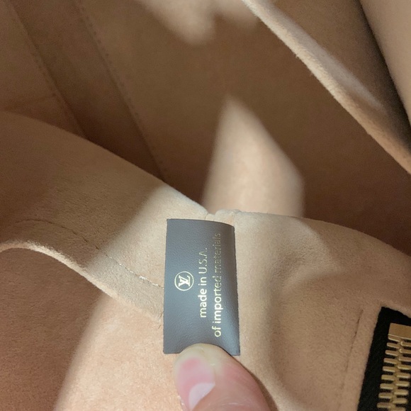 SOLD —Louis Vuitton - Picture 6 of 8